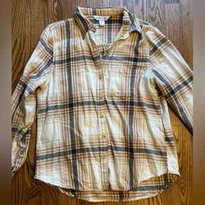 Old Navy women’s classic flannel